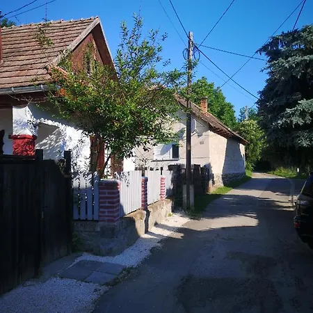 Apartment Roza Vendeghaz Bujak